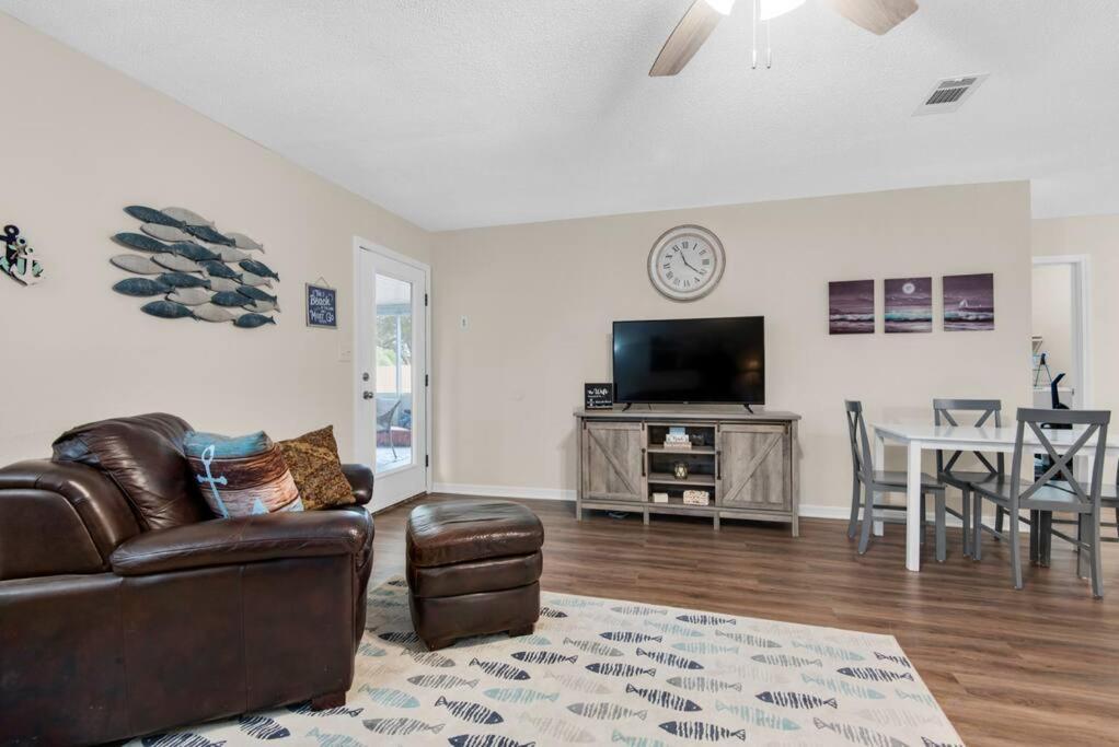 Gulf Brz-Beaches-Dwntwn Pns-Pet Friendly-Canal Gulf Breeze Extérieur photo